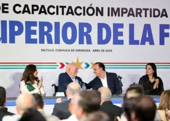 Capacitan a funcionarios estatales y municipales sobre fiscalización y rendición de cuentas