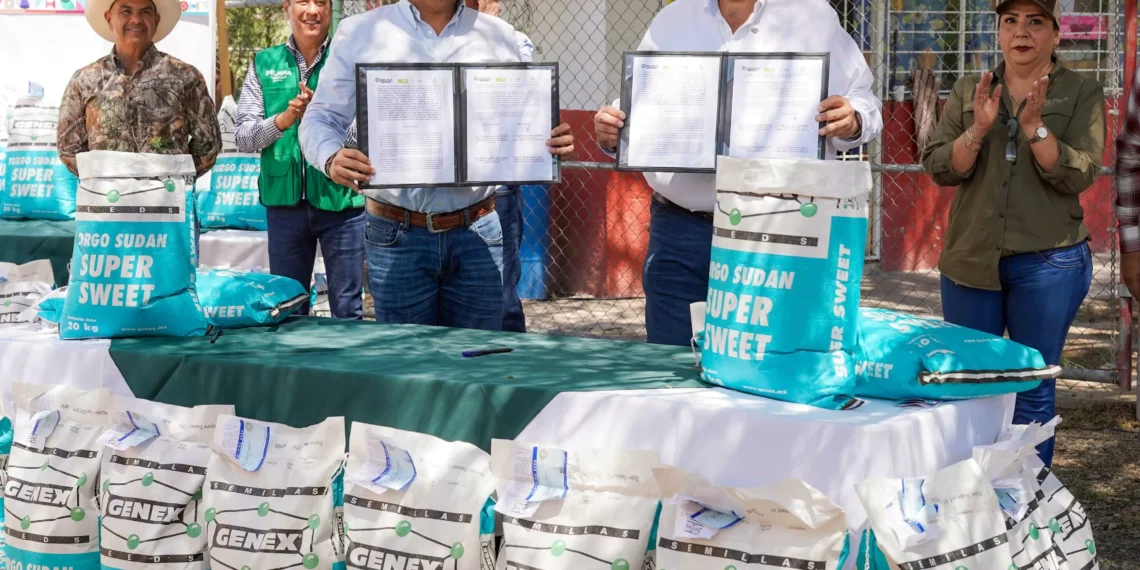 Fortalecen el campo de Ramos Arizpe con diversos apoyos