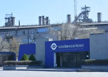 Manolo destaca coordinación con Gobierno Federal para reactivar AHMSA