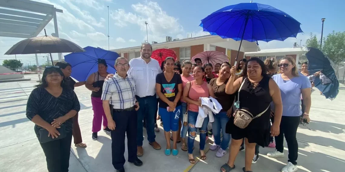 Instalarán techumbre de apariencia segura tras manifestación de padres en Ramos Arizpe