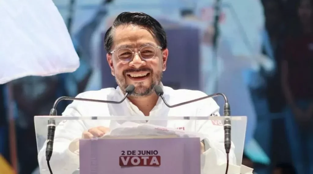 Desciende aprobación de Daniel Serrano en Cuautitlán Izcalli