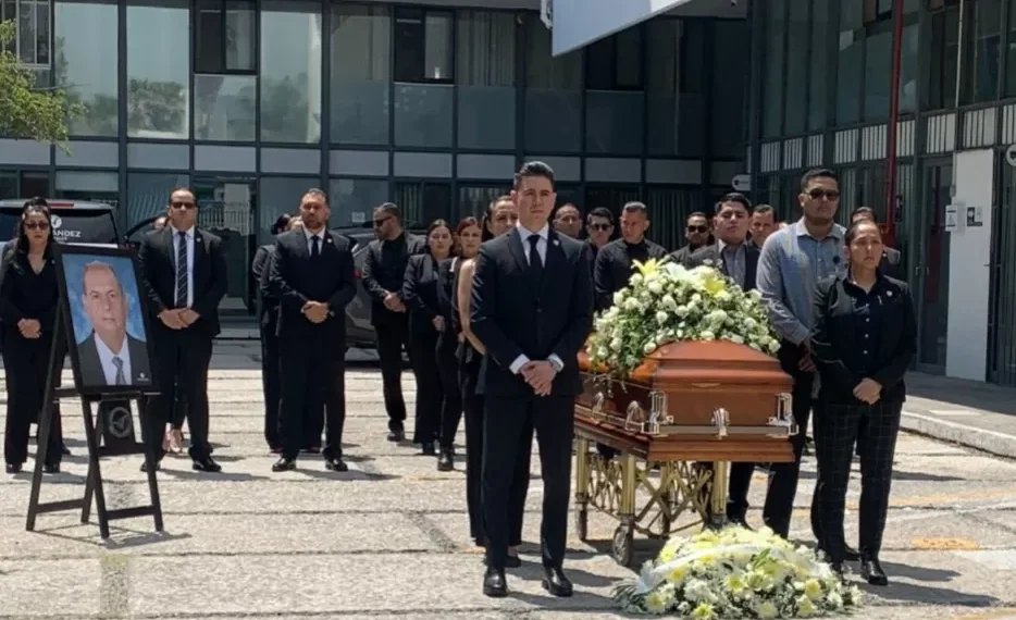 Fiscalía anticorrupción de Durango realiza ‘último adiós’ para orientador que falleció