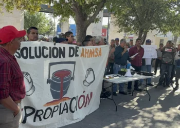 Decae esperanza de más de 200 obreros de AHMSA que pertenecen al cuadrilla de Defensa Laboral