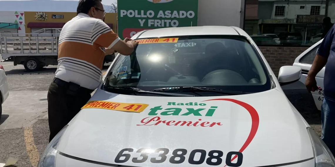 Denuncian difamación en redes contra operadores de taxi de la Región emporio