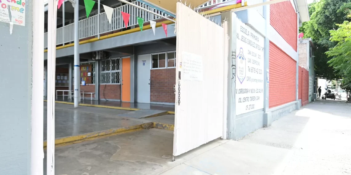 Por Día del Maestro, este jueves 15 de mayo habrá suspensión de labores en escuelas de altura básico