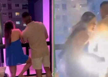 Casual que estás viendo los fuegos artificiales desde tu vivienda y se terminan metiendo al balcón