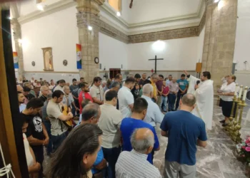 Llama iglesia a glorificar a Dios y vivir la paternidad con fe