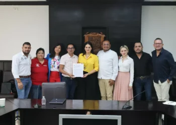Pide comunidad LGBTIQ+ políticas públicas de inclusión
