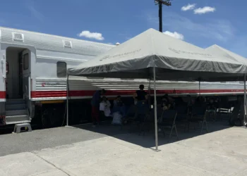 Llega a Frontera el Dr. Vagón de Fundación banda México