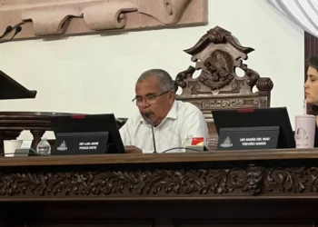 Diputado Luis Ponce denuncia presuntas empresas fantasma en licitaciones de carbón