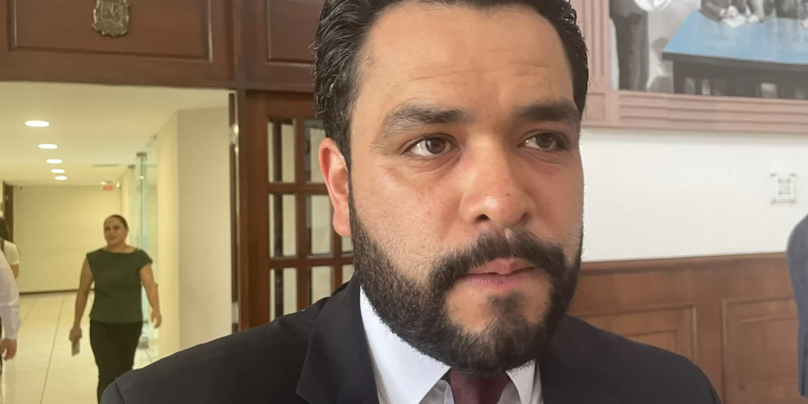 A panistas que no los estén tomando en cómputo, son bienvenidos en el movimiento: diputado Alberto Hurtado