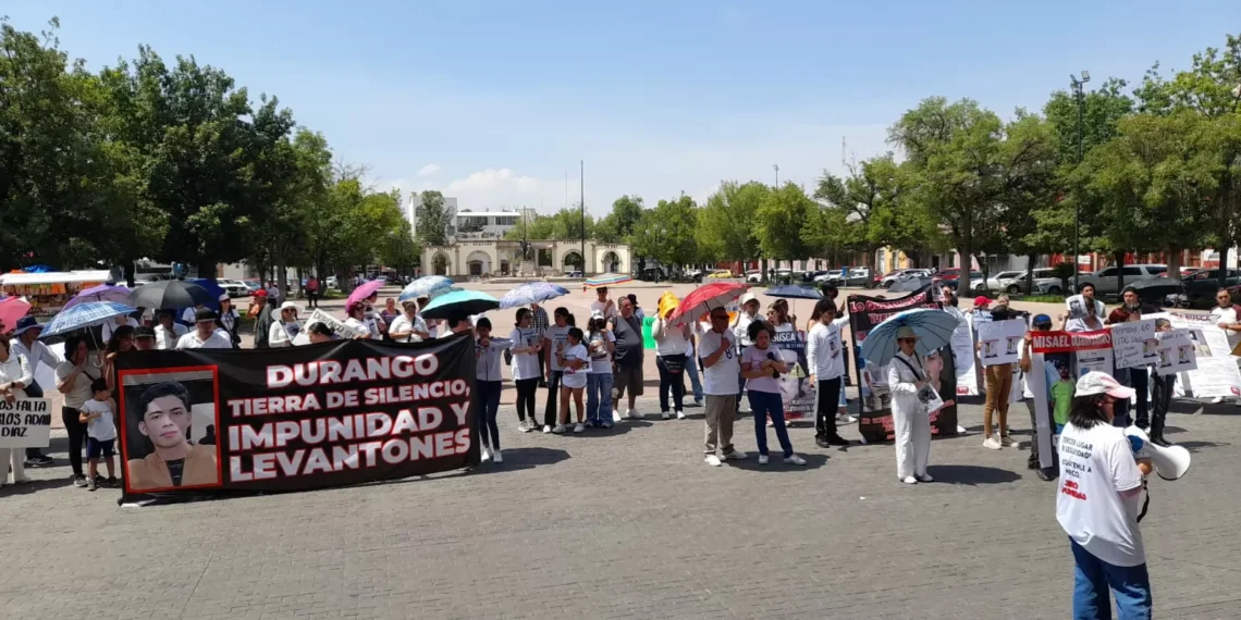 Hace mucho que no sucedía un tema así: gobernador de Durango sobre Marco Adriel, señorita desaparecido