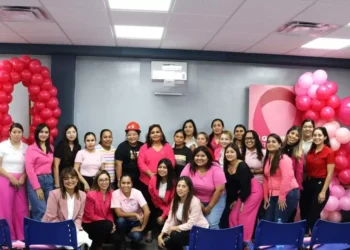 Llevan pláticas de concientización sobre cáncer a empresas e industrias en Monclova