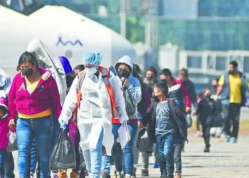 Van deportados a México casi 3 mil niños