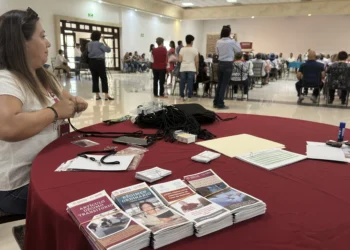 Realiza ISSSTE audiencia pública gestionada por el SNTE en Monclova