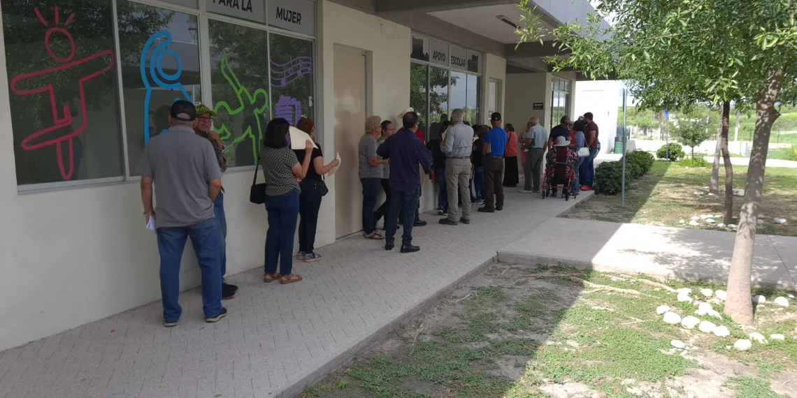 En Piedras Negras instalan módulos de registro al croquis Salud Casa por Casa