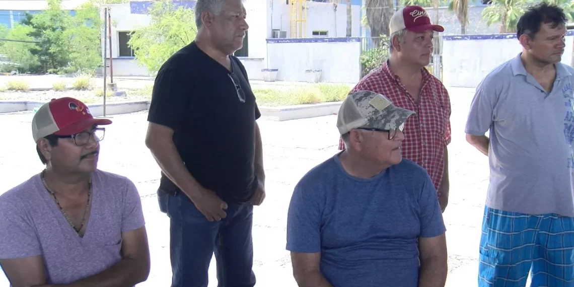 Obreros exigen dejar fuera a Leija en quiebra de AHMSA