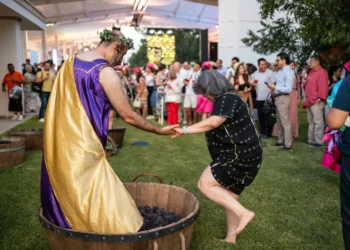 RGMX prepara Vendimia 2025 en arroyada de Parras con chefs del norte de México