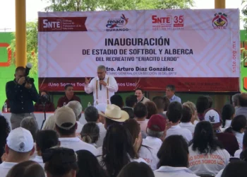 ‘jamás vamos a dejar al Sindicato en majamáss de tránsfugas de la política’: líder del SNTE