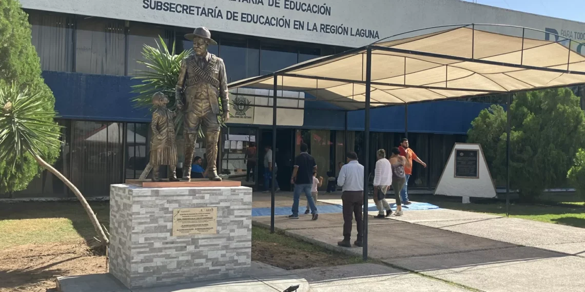 Asigna Secretaría de Educación del Estado de Durango 4 mdp para espionaje
