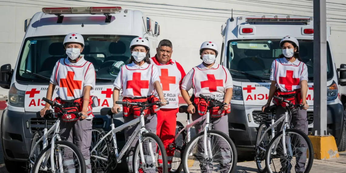 Implementa Cruz Roja equipo de ciclistas para eventos masivos en Piedras Negras
