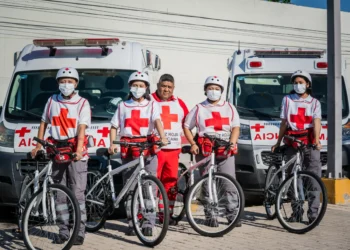 Implementa Cruz Roja equipo de ciclistas para eventos masivos en Piedras Negras