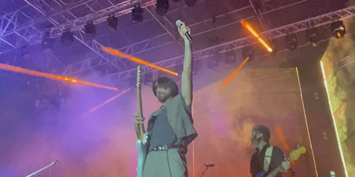 Juanes ‘enamora’ a Saltillenses con espectacular concierto