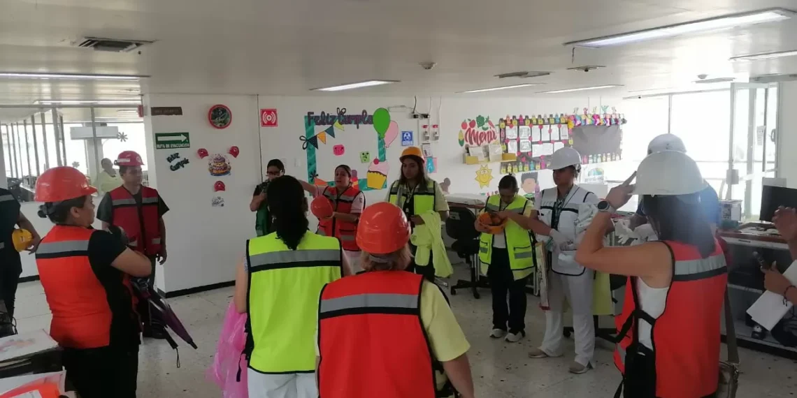 Realizan macrosimulacro de inundación por huracán en unidades del IMSS de PN