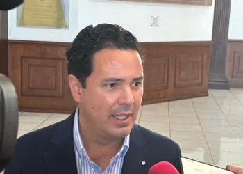 Defiende Gerardo abstemio avances democráticos en Coahuila y desmiente a Ricardo Mejía