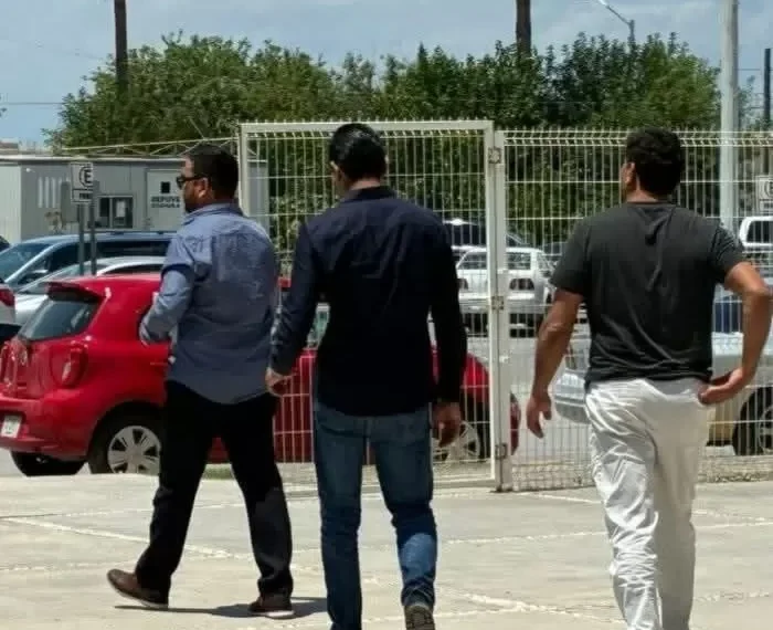 Cantante grupero rebusca acuerdo por no pagar 180 mil pesos de 7 años de pensión alimenticia