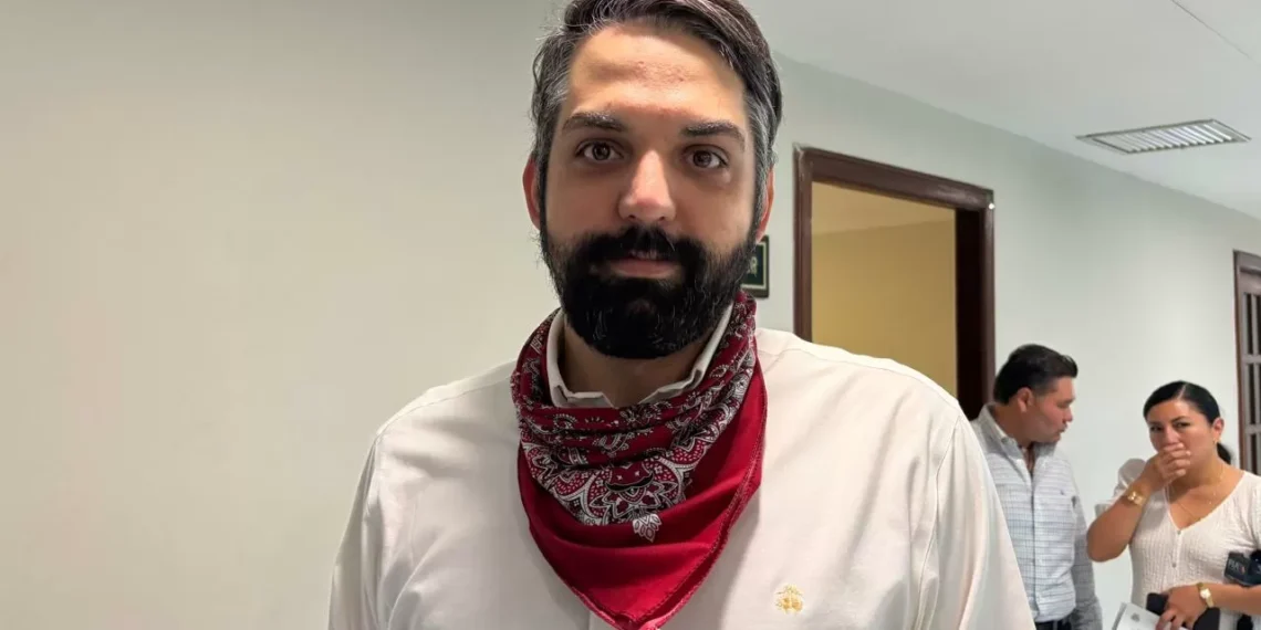 Que Mejía Berdeja se defienda solo, aunque sean calumnias: Antonio Attolini