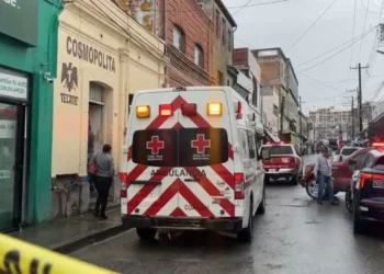 Colapsa techo de bar en Saltillo; hay dos lesionados