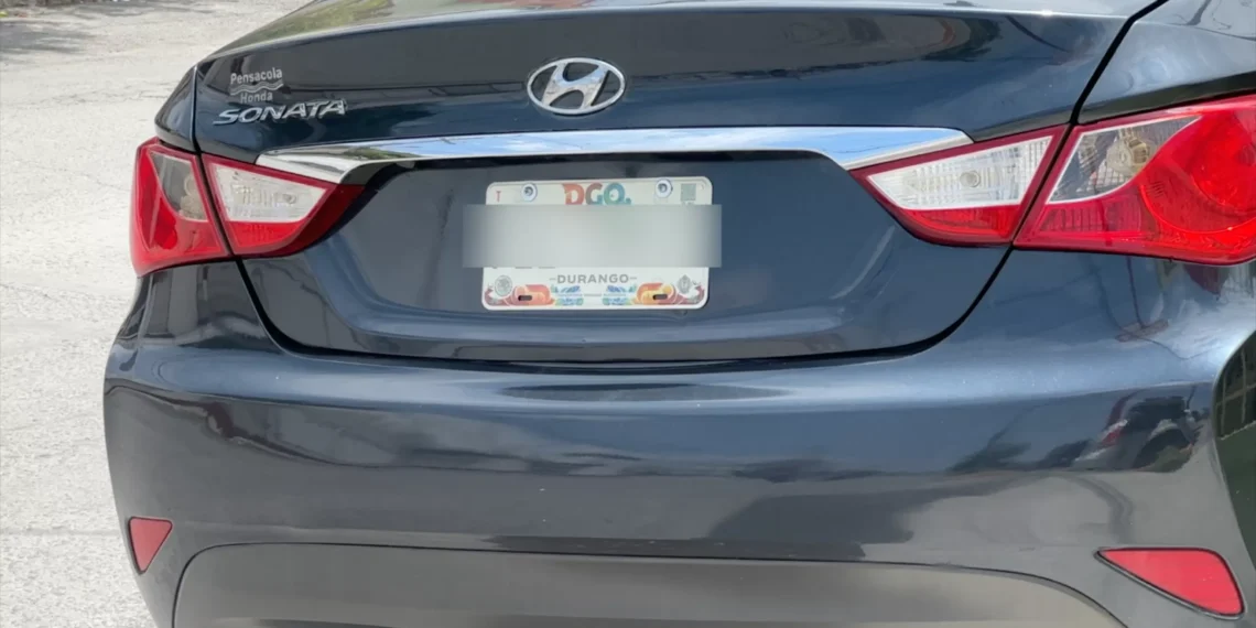 Utilizan placas falsas de Durango en “regularización” de autos: UCD