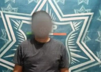 Detienen a cuatro varones por presunta posesión de ‘cristal’ en Gómez catedral