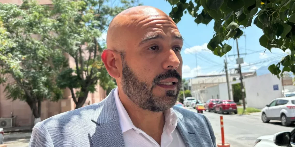 Proponen reforma ciudadana para dignificar transporte y regular plataformas digitales en Coahuila