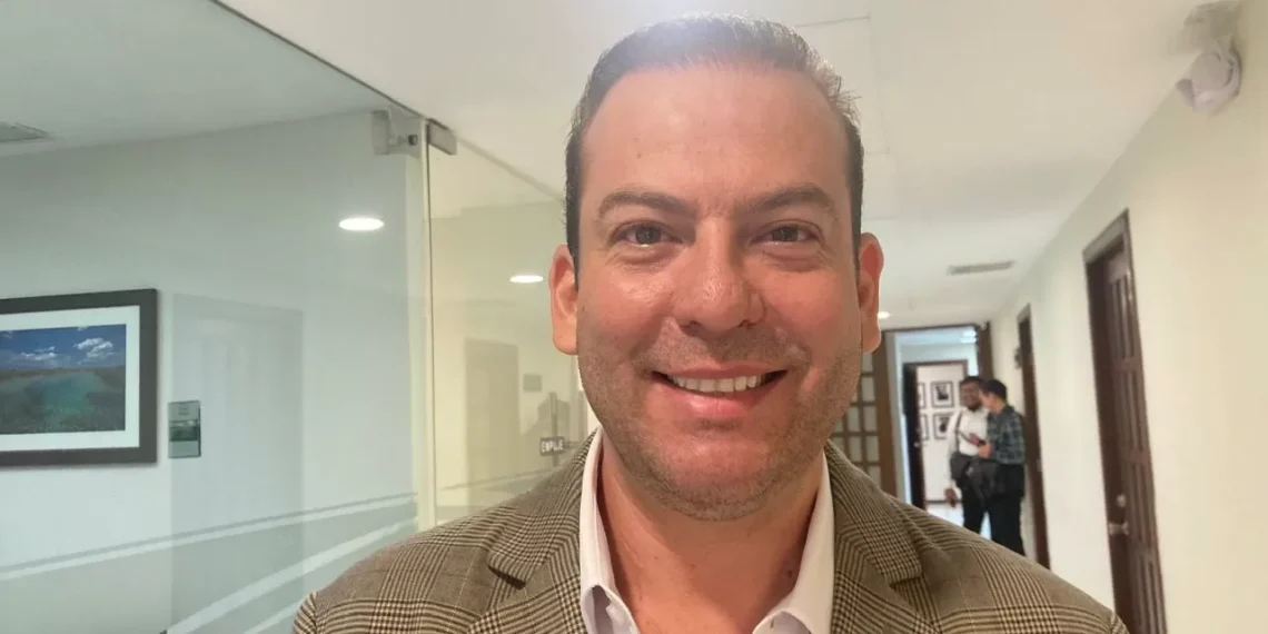 Apoyo y críticas tras el defensa por parte de panistas ante la “Ley Espía”