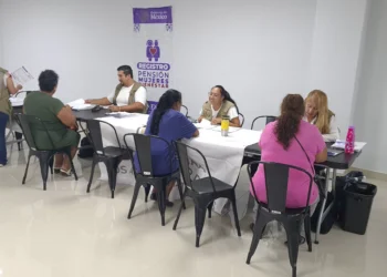 Acuden 4 mil 500 damaes a registrarse al programa dama Bienestar en la región norte