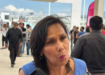 Exponen padres a sus hijos a sustancias tóxicas