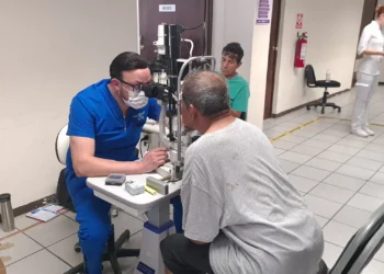 Coahuila supera las 2,600 cirugías de cataratas desde 2024 con programa estatal