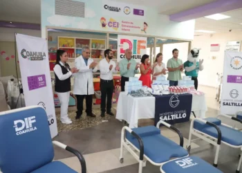 DIF Coahuila lleva sillas cama y apoyos a Hospitales Generales