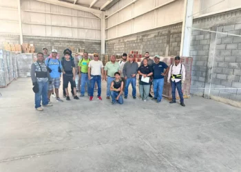 Inician entrega de paquetes escolares en región norte de Coahuila
