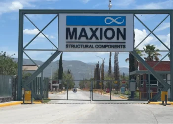 Invita industria a ‘bajas voluntarias’ por paro laboral