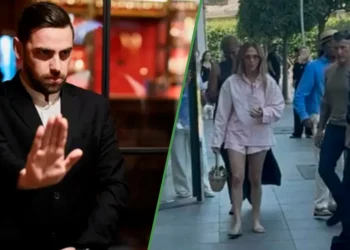 Hubiera cantado pincho de Selena: Tienda Chanel le negó la entrada a JLo