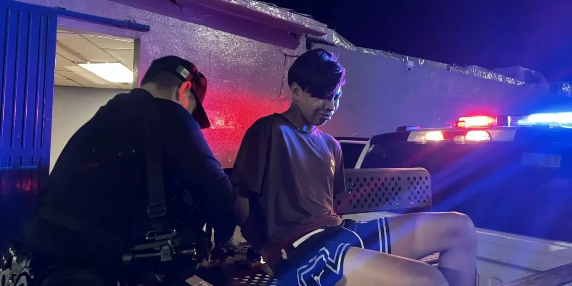 Estudiante de enfermería detenido por acoso y amenazas contra joven