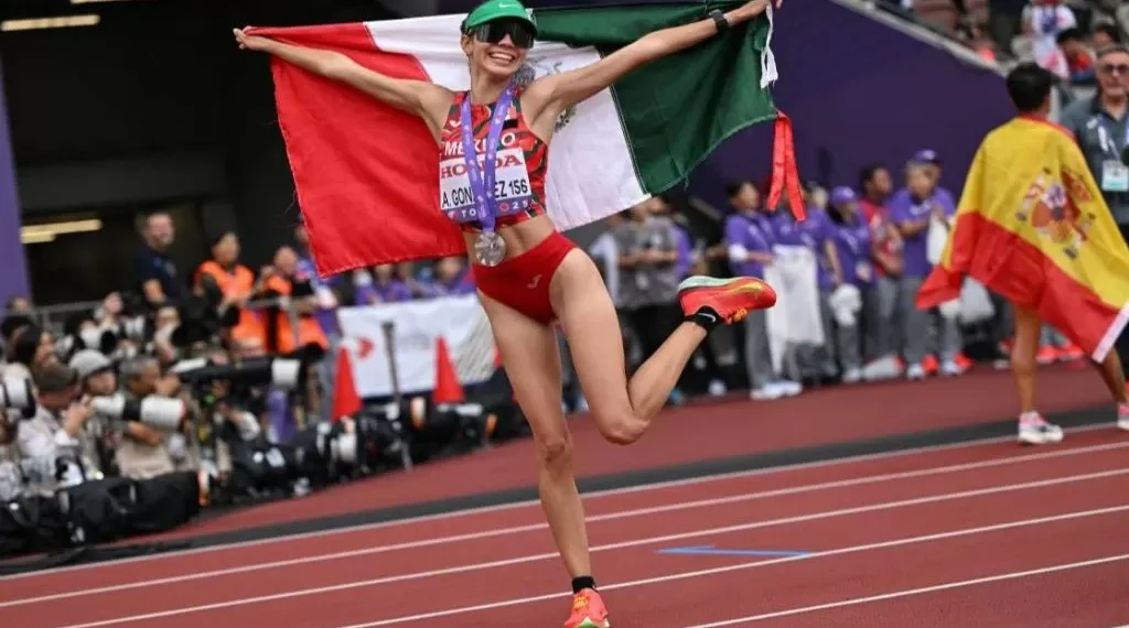 ¡Plata y récord continental! Alegna González brilla en la partida del Mundial de Tokio