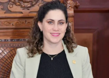 Proponen redes de apoyo entre jóvenes para prevención del suicidio