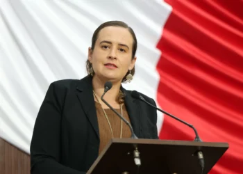 Piden fortalecer vigilancia contra procedimientos estéticos/cosméticos no profesionales