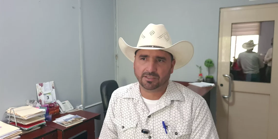 Trabajar en coordinación con Federación y estamento, trae beneficios para los navences: Iván Ochoa Rodríguez