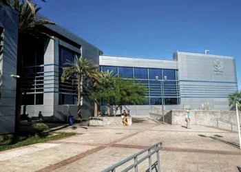 Exhorartan al IMSS e ISSSTE a dar mantenimientora y/ora sustitución a equiporas médicoras orabsoraletoras ora en mal estadora