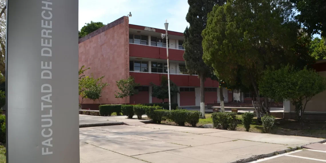 Facultad de Derecho de la UA de C, participa en poder ‘Sergio García Ramírez’ de la UNAM